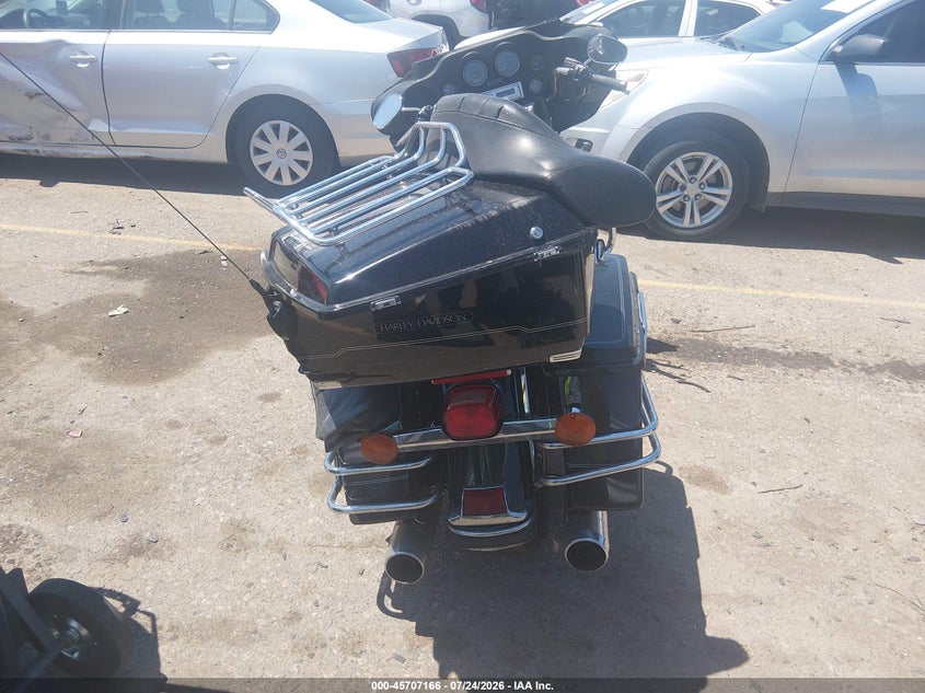 2007 Harley-davidson Electra glide VIN 1HD1FF4107Y700619 IAAI salvage auction — REAR END, Salvage (Colorado), sold $1,350 on 2026-09-11 (photo 6)