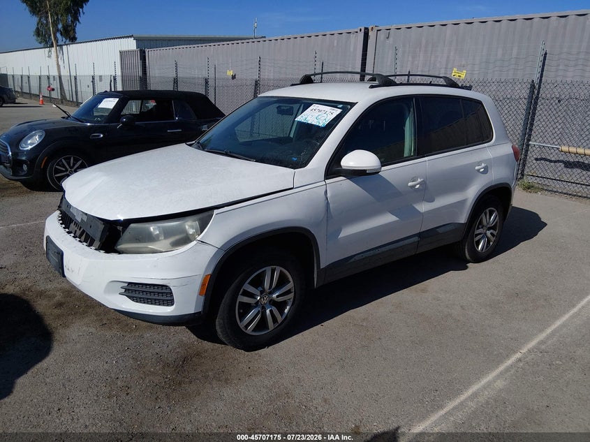 2014 Volkswagen Tiguan VIN WVGAV3AX8EW530784 IAAI salvage auction — FRONT END, Salvage Title, sold $900 on 2026-08-17 (photo 2)