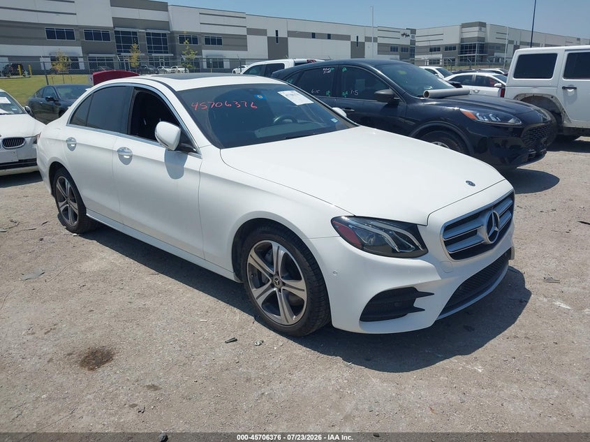 2020 Mercedes-benz E-klasse VIN WDDZF8EB4LA720680 — IAAI salvage auction photo