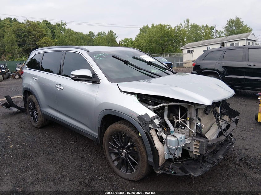2019 Toyota Highlander VIN 5TDJZRFH4KS708313 — IAAI salvage auction photo