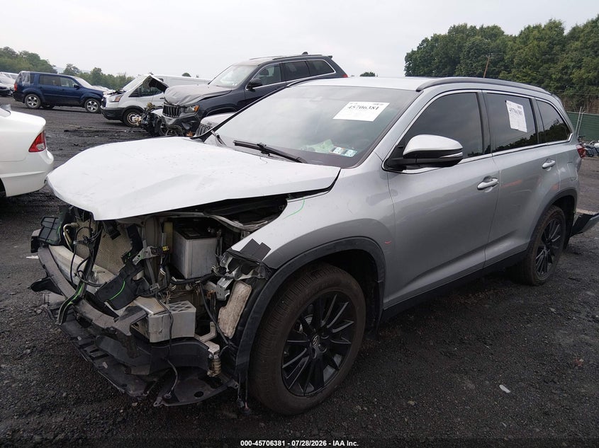 2019 Toyota Highlander VIN 5TDJZRFH4KS708313 IAAI salvage auction — FRONT END, Wait Title, sold $10,500 on 2026-09-01 (photo 2)