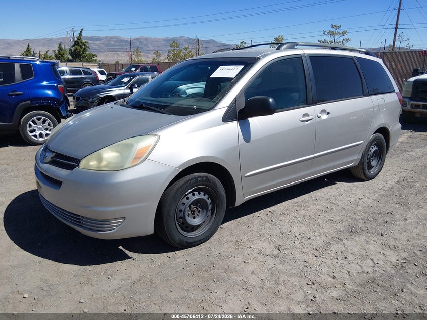2005 Toyota Sienna VIN 5TDZA23C35S251282 IAAI salvage auction — NORMAL WEAR, Regular (Nevada), sold $325 on 2026-07-31 (photo 2)