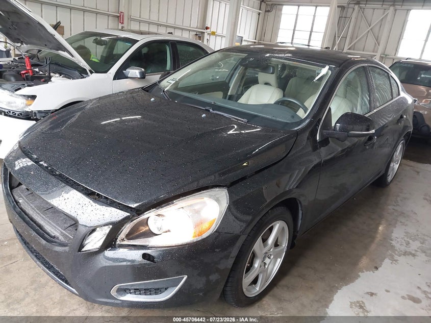 2013 Volvo S60 VIN YV1612FS0D2217161 IAAI salvage auction — FRONT END, Salvage Title, sold $1,600 on 2026-08-13 (photo 2)