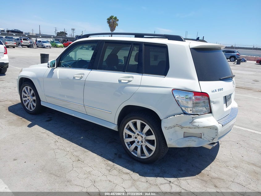 2010 Mercedes-benz Glk-class VIN WDCGG5GB8AF448381 IAAI salvage auction — REAR END, Salvage (California), sold $1,150 on 2026-08-19 (photo 3)
