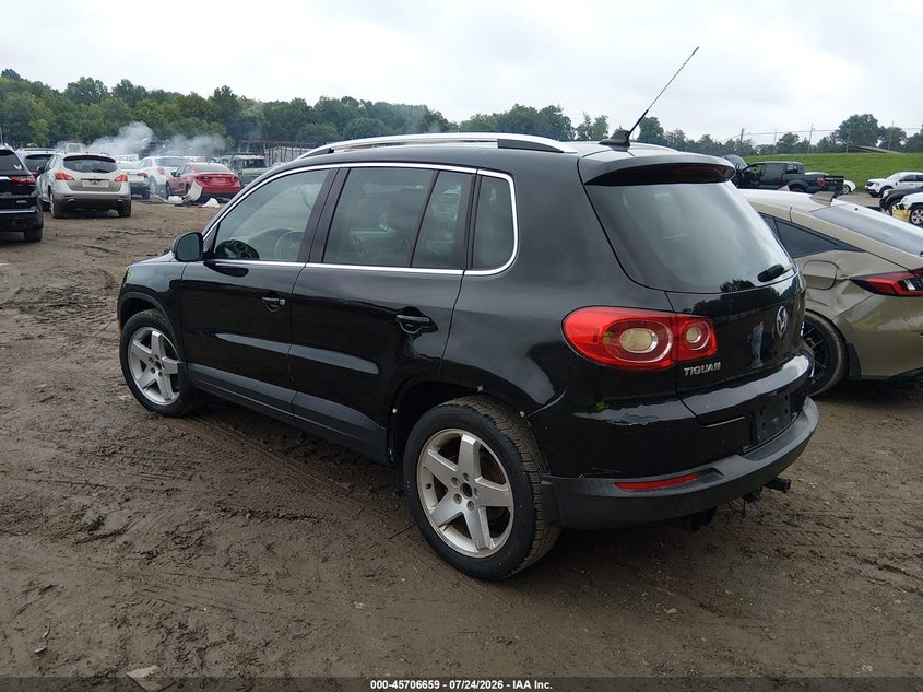 2011 Volkswagen Tiguan VIN WVGBV7AX1BW525014 IAAI salvage auction — NORMAL WEAR, Clear (Tennessee), sold $25 on 2026-07-29 (photo 3)