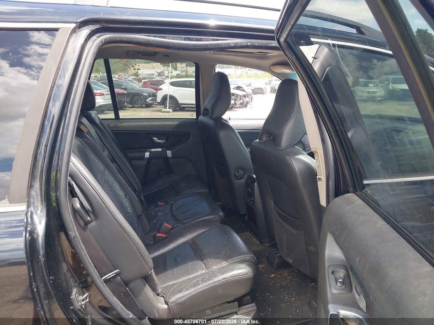 2010 Volvo Xc90 VIN YV4982CZXA1548733 IAAI salvage auction — NORMAL WEAR, Clear (North Carolina), sold $250 on 2026-07-31 (photo 8)
