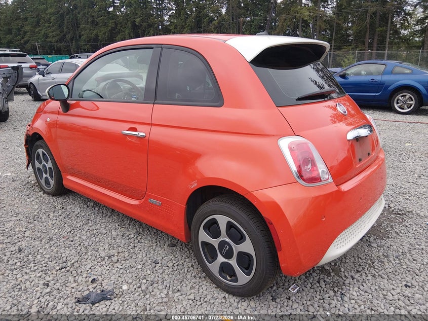 2015 Fiat 500 VIN 3C3CFFGE9FT503266 IAAI salvage auction — FRONT END, Bill Of Sale (Washington), sold $950 on 2026-08-13 (photo 3)