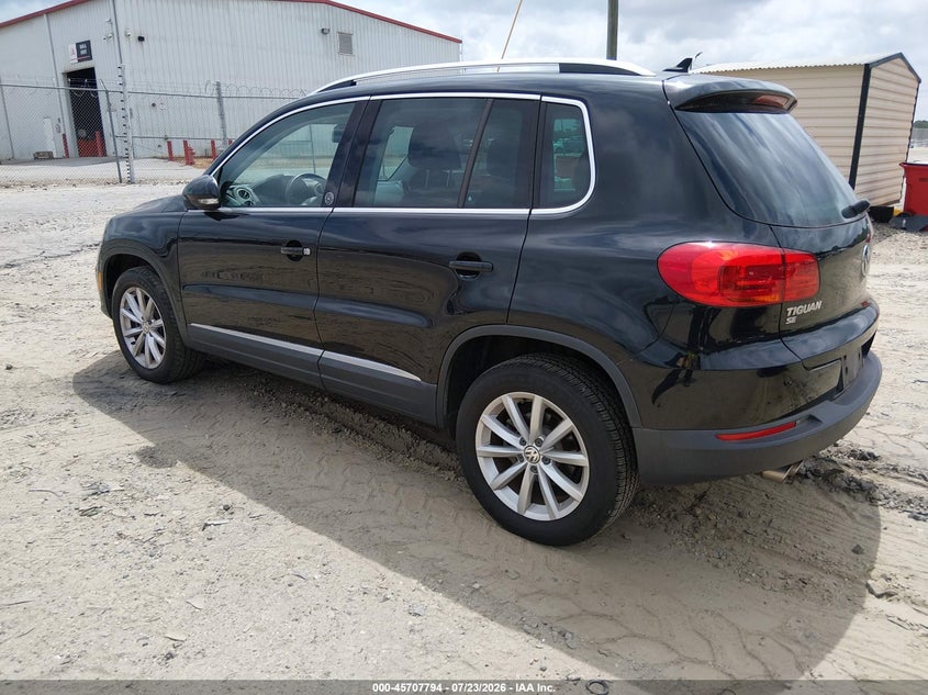 2017 Volkswagen Tiguan VIN WVGRV7AX8HK008971 IAAI salvage auction — NORMAL WEAR, Clear (Georgia), sold $25 on 2026-07-30 (photo 3)