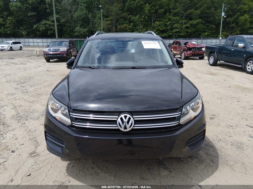 2017 Volkswagen Tiguan VIN WVGRV7AX8HK008971 IAAI salvage auction — NORMAL WEAR, Clear (Georgia), sold $25 on 2026-07-30 (photo 6)