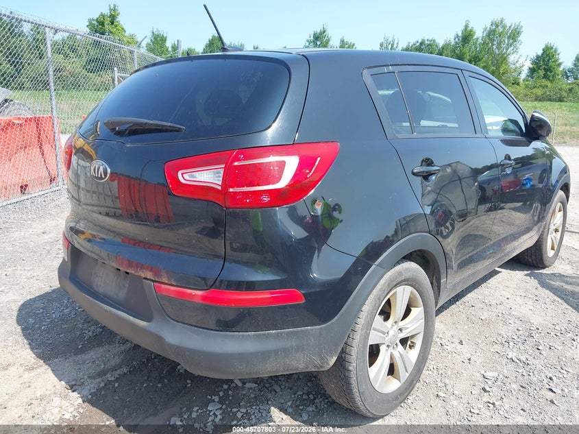 2013 Kia Sportage VIN KNDPBCA29D7475587 IAAI salvage auction — NORMAL WEAR, Clear (New York), sold $1,375 on 2026-08-01 (photo 4)