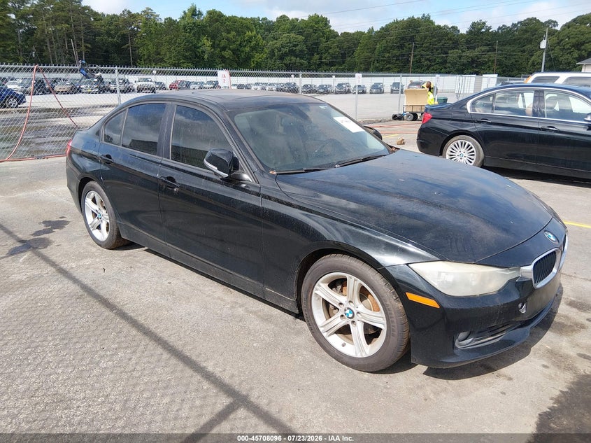 2014 BMW 3 series VIN WBA3A5C52EP601520 IAAI salvage auction — NORMAL WEAR, Clear (Georgia), sold $450 on 2026-08-19 (photo 1)
