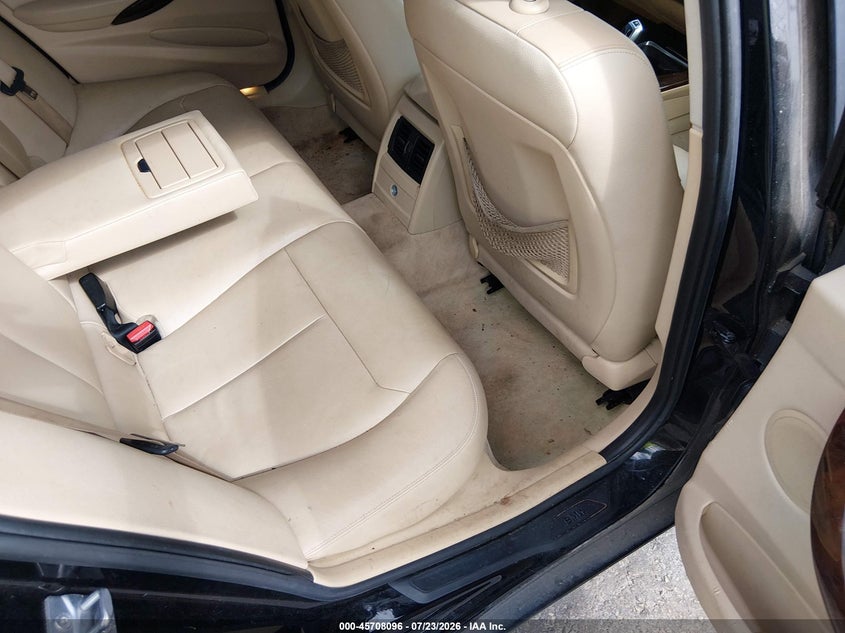 2014 BMW 3 series VIN WBA3A5C52EP601520 IAAI salvage auction — NORMAL WEAR, Clear (Georgia), sold $450 on 2026-08-19 (photo 8)