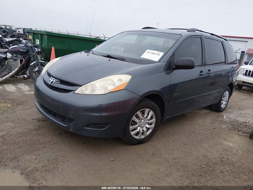 2009 Toyota Sienna VIN 5TDZK23CX9S234675 IAAI salvage auction — NORMAL WEAR, Clear (Kansas), sold $600 on 2026-07-31 (photo 2)