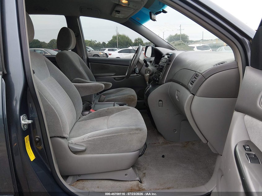 2009 Toyota Sienna VIN 5TDZK23CX9S234675 IAAI salvage auction — NORMAL WEAR, Clear (Kansas), sold $600 on 2026-07-31 (photo 5)