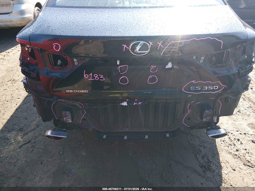 2017 Lexus ES VIN 58ABK1GG5HU041468 IAAI salvage auction — REAR END, Salvage, sold $7,075 on 2026-08-27 (photo 6)