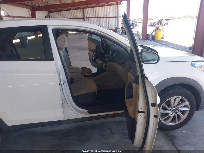2018 Hyundai Tucson VIN KM8J23A46JU813303 IAAI salvage auction — NORMAL WEAR, Clear - Dealer Only (California), sold $600 on 2026-07-28 (photo 5)