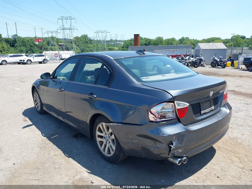2006 BMW 3 series VIN WBAVB13536PS64288 IAAI salvage auction — REAR END, Salvage (Pennsylvania), sold $375 on 2026-07-31 (photo 3)