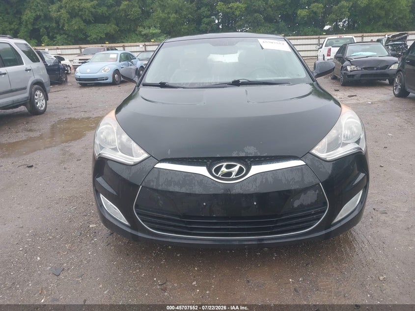2013 Hyundai Veloster VIN KMHTC6AD5DU101084 IAAI salvage auction — NORMAL WEAR, Clear (Tennessee), sold $25 on 2026-07-29 (photo 6)