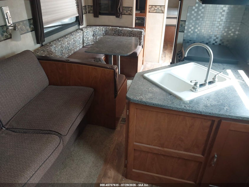 2014 Keystone rv Passport VIN 4YDT28921ET411016 IAAI salvage auction — HAIL, Salvage (Nebraska), sold $1,975 on 2026-09-03 (photo 7)