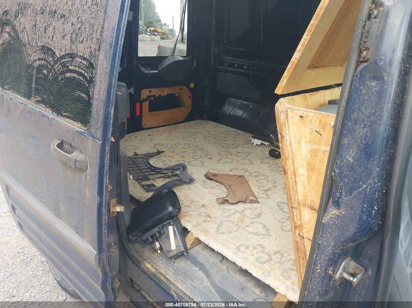 2013 Ford Transit VIN NM0LS6AN5DT165502 IAAI salvage auction — NORMAL WEAR, Clear (Pennsylvania), sold $300 on 2026-07-31 (photo 8)