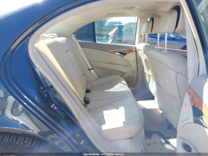 2006 Mercedes-benz E-klasse VIN WDBUF87J06X197974 IAAI salvage auction — REAR END, Salvage (Pennsylvania), sold $425 on 2026-08-14 (photo 8)