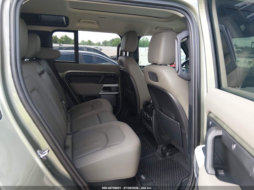 2021 Land rover Defender VIN SALEP7RUXM2048060 IAAI salvage auction — HAIL, Original (Texas), sold $28,800 on 2026-09-14 (photo 8)