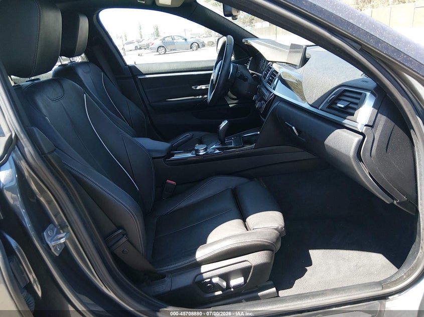 2019 BMW 4er VIN WBA4J1C56KBM13296 IAAI salvage auction — UNDERCARRIAGE, Salvage Title, sold $6,700 on 2026-08-14 (photo 5)