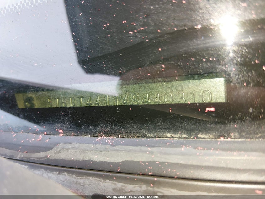 2004 Toyota Tundra VIN 5TBDT44114S440310 IAAI salvage auction — HAIL, Clear (Kansas), sold $2,700 on 2026-07-31 (photo 9)