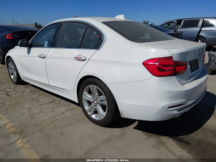 2017 BMW 3 series VIN WBA8B9G34HNU57228 IAAI salvage auction — NORMAL WEAR, Clear - Dealer Only (California), sold $25 on 2026-07-29 (photo 3)