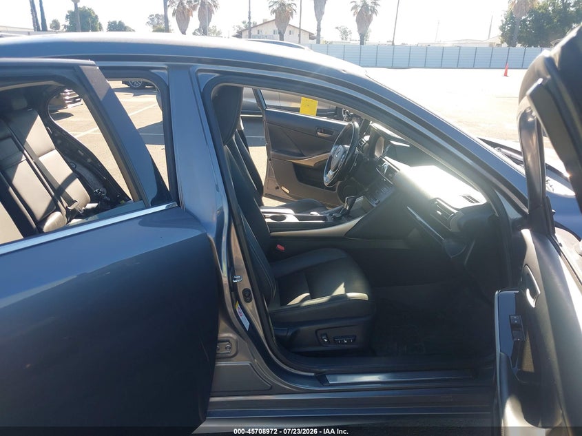 2018 Lexus Is VIN JTHBA1D23J5081361 IAAI salvage auction — REAR END, Salvage (California), sold $5,500 on 2026-08-31 (photo 5)