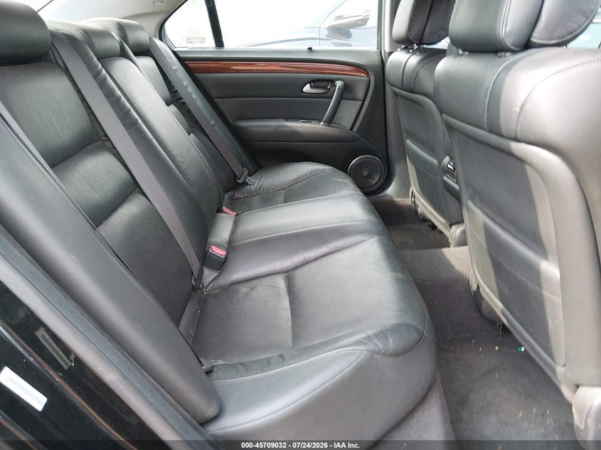 2007 Acura Rl VIN JH4KB16697C003782 IAAI salvage auction — LEFT SIDE, Salvage (Illinois), sold $525 on 2026-09-16 (photo 8)