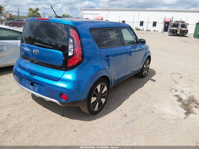 2018 Kia Soul VIN KNDJP3A54J7551181 IAAI salvage auction — NORMAL WEAR, Clear (Illinois), sold $25 on 2026-07-29 (photo 4)