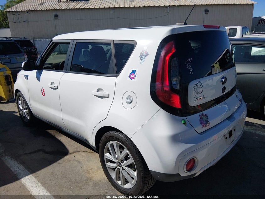 2018 Kia Soul VIN KNDJP3A52J7894927 IAAI salvage auction — NORMAL WEAR, Clear - Dealer Only (California), sold $900 on 2026-07-28 (photo 3)
