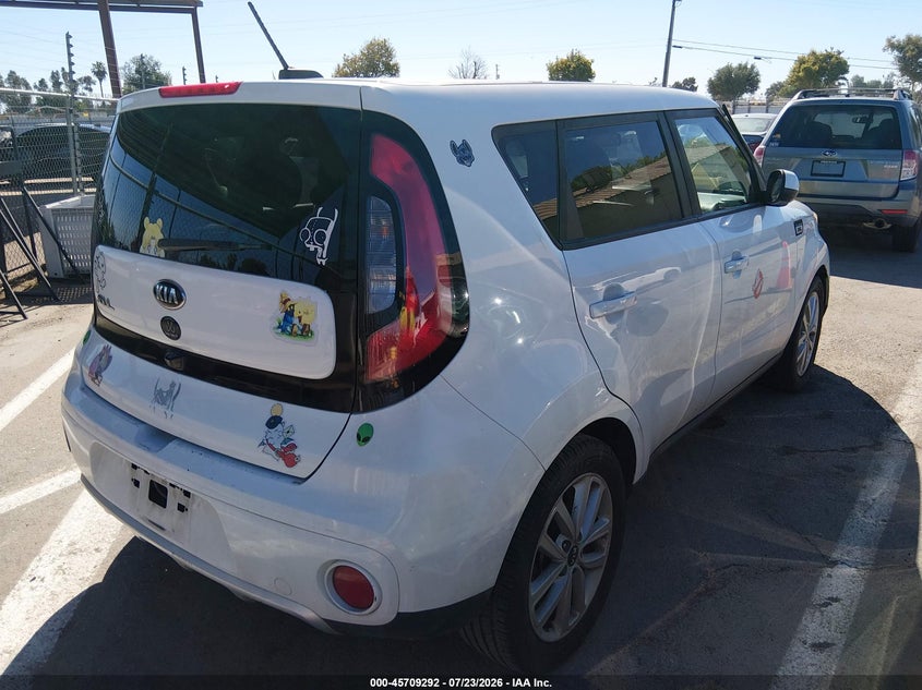 2018 Kia Soul VIN KNDJP3A52J7894927 IAAI salvage auction — NORMAL WEAR, Clear - Dealer Only (California), sold $900 on 2026-07-28 (photo 4)