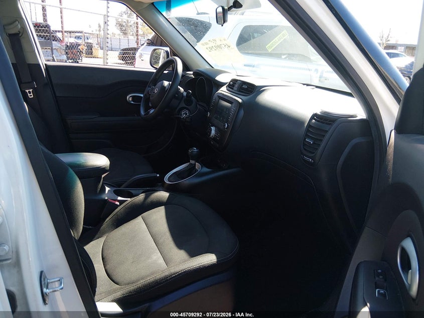 2018 Kia Soul VIN KNDJP3A52J7894927 IAAI salvage auction — NORMAL WEAR, Clear - Dealer Only (California), sold $900 on 2026-07-28 (photo 5)