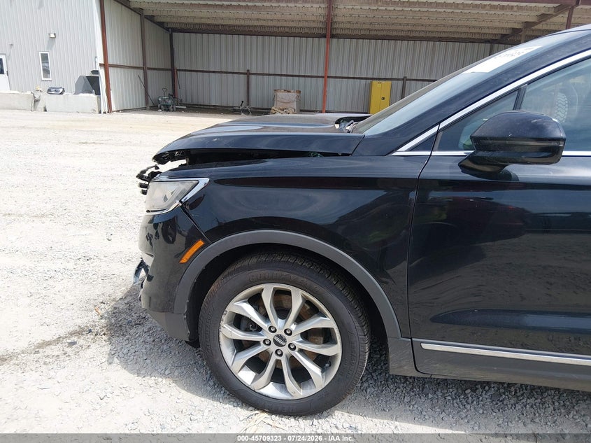 2016 Lincoln Mkc VIN 5LMCJ2D97GUJ10909 IAAI salvage auction — FRONT END, Wait Title, sold $975 on 2026-09-03 (photo 6)