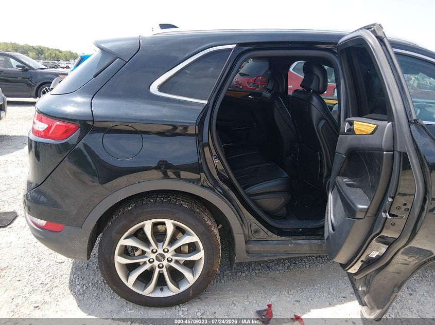2016 Lincoln Mkc VIN 5LMCJ2D97GUJ10909 IAAI salvage auction — FRONT END, Wait Title, sold $975 on 2026-09-03 (photo 8)