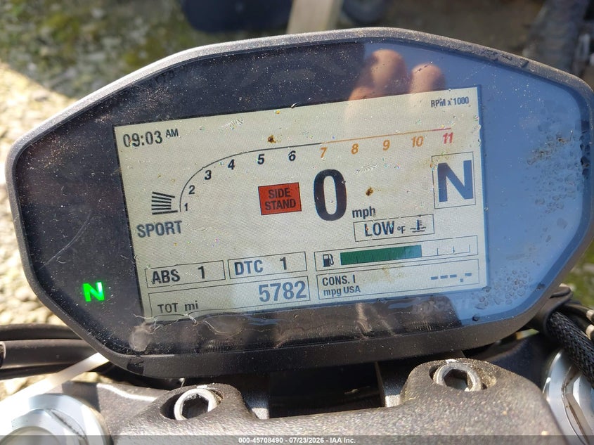 2019 Ducati Monster VIN ZDMMACLSXKB003626 IAAI salvage auction — RIGHT SIDE, Wait Title, sold $2,675 on 2026-08-12 (photo 7)