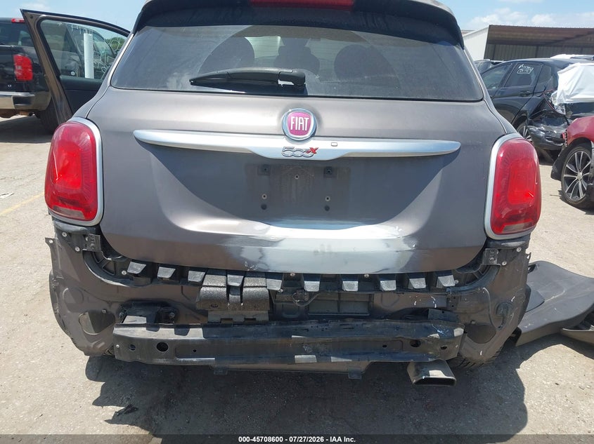 2016 Fiat 500x VIN ZFBCFXCT4GP373735 IAAI salvage auction — REAR END, Salvage (Texas), sold $600 on 2026-08-03 (photo 6)