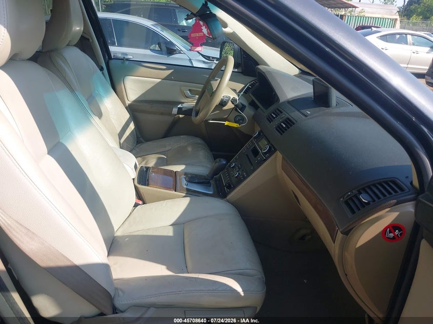 2011 Volvo Xc90 VIN YV4952CZ0B1575885 IAAI salvage auction — FRONT END, Salvage - Greater Than 75% (Maryland), sold $275 on 2026-08-18 (photo 5)