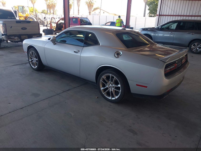 2022 Dodge Challenger VIN 2C3CDZKG0NH194732 IAAI salvage auction — REAR END, Salvage Title, sold $7,900 on 2026-07-30 (photo 3)