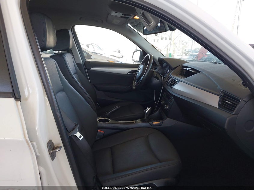 2014 BMW X1 VIN WBAVM1C54EVW51128 IAAI salvage auction — FRONT END, Salvage (California), sold $700 on 2026-08-01 (photo 5)