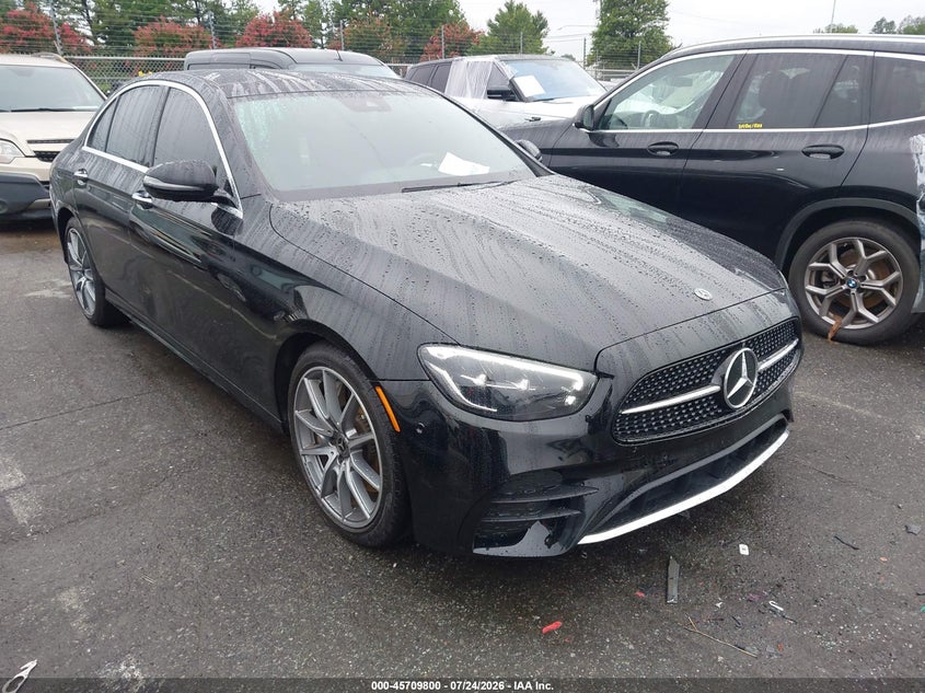 2021 Mercedes-Benz E-Class VIN W1KZF8DB0MA939770 — IAAI salvage auction photo