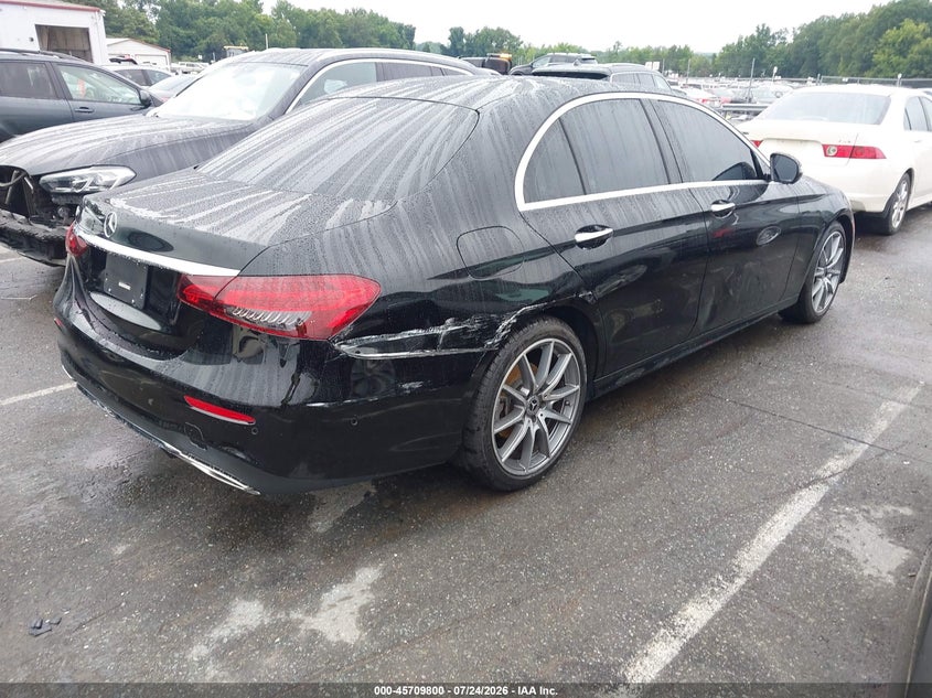 2021 Mercedes-Benz E-Class VIN W1KZF8DB0MA939770 IAAI salvage auction — Side, Salvage (North Carolina), sold $20,200 on 2026-09-23 (photo 4)