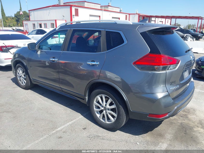 2017 Nissan Rogue VIN JN8AT2MT4HW142117 IAAI salvage auction — FRONT END, Clear - Dealer Only (California), sold $800 on 2026-07-30 (photo 3)