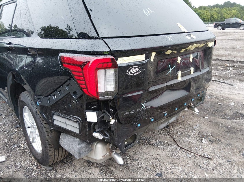 2025 Ford Explorer VIN 1FMUK7DH8SGC44540 IAAI salvage auction — REAR END, Wait Title, sold $15,900 on 2026-08-28 (photo 6)