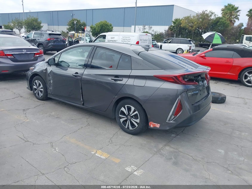 2018 Toyota Prius prime VIN JTDKARFPXJ3075495 IAAI salvage auction — NORMAL WEAR, Clear - Dealer Only (California), sold $7,450 on 2026-08-10 (photo 3)