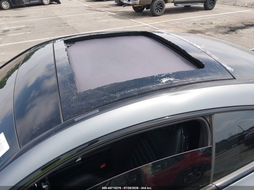 2019 Mercedes-benz VIN WDDWJ6EB9KF837744 IAAI salvage auction — ROOF, Clear (Mississippi), sold $8,800 on 2026-08-04 (photo 6)