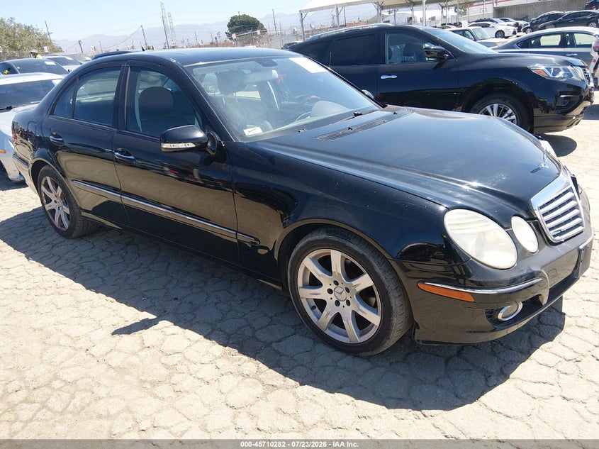 2007 Mercedes-benz E-class VIN WDBUF56X77B091475 IAAI salvage auction — LEFT FRONT, Salvage (California), sold $800 on 2026-08-18 (photo 1)