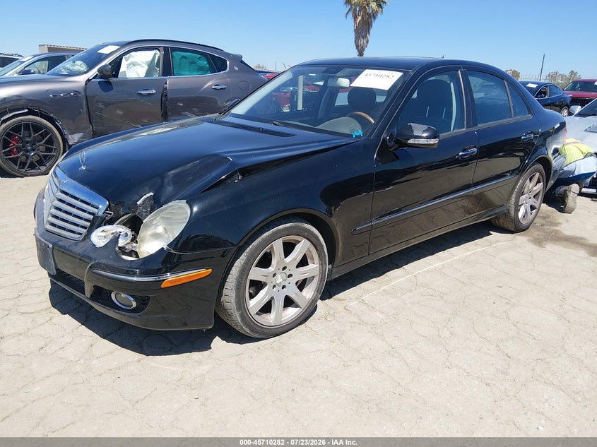 2007 Mercedes-benz E-class VIN WDBUF56X77B091475 IAAI salvage auction — LEFT FRONT, Salvage (California), sold $800 on 2026-08-18 (photo 2)